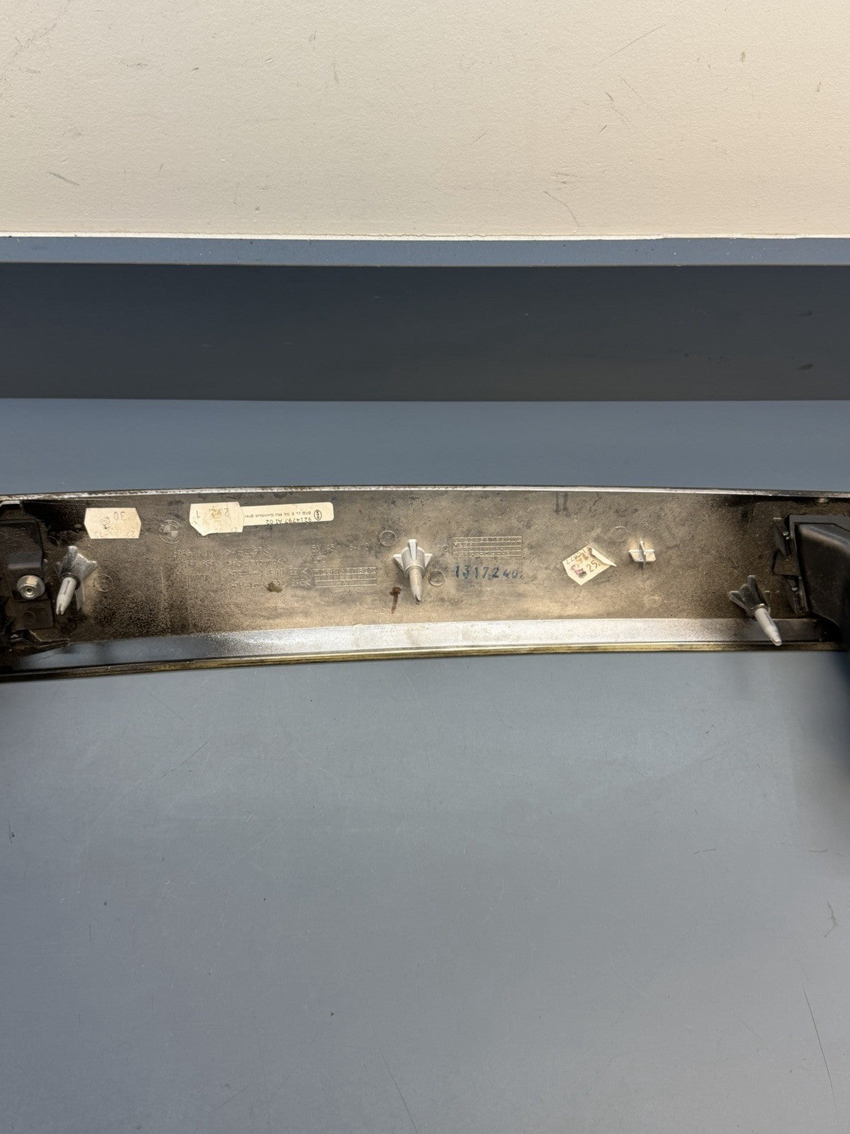 07-13 BMW E90 E91 E92 Dashboard Instrument Panel Air Vent Cover Trim 9214797