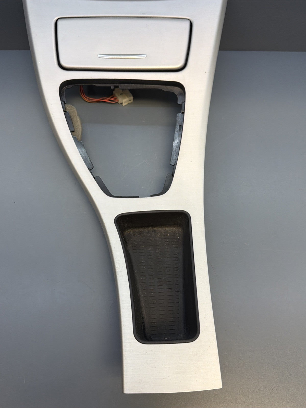 07-13 BMW E90 E92 328i 335i CENTER CONSOLE ALUMINUM TRIM OEM 7078571