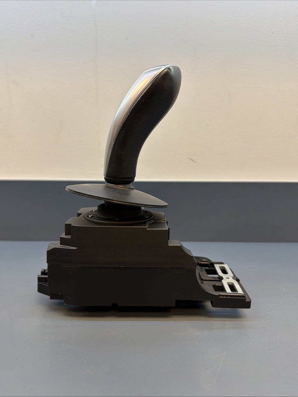 2008-2010 BMW 5-series E60 E63 E64 AT Floor Gear Shift Shifter 9213651 7589209