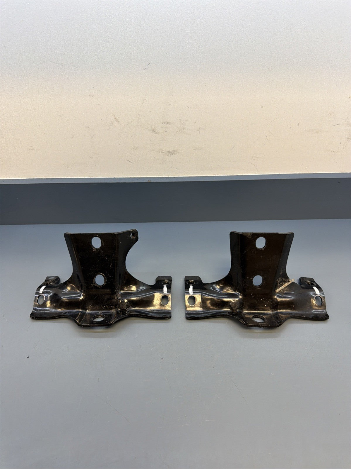 BMW E53 X5 00-06 OEM Tow Hitch Bracket 2 PIECES