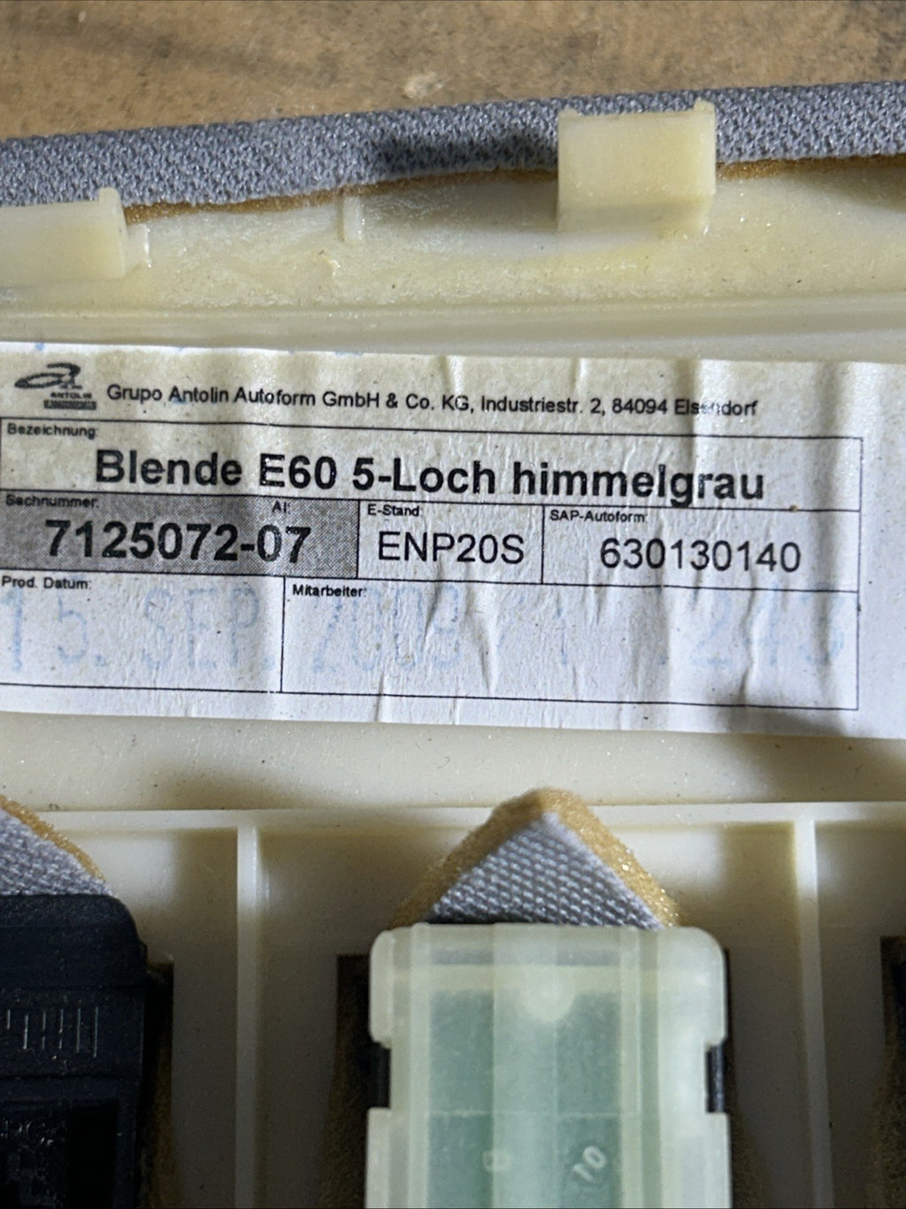 08-10 BMW 535xi E60 Front Upper Sunroof Switch Control Switch Trim OEM 7125072
