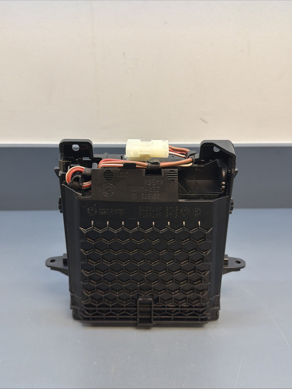 07-10 BMW E60 528i 530i 535i M5 Front Center Console Ash Tray Assy 6976376 OEM