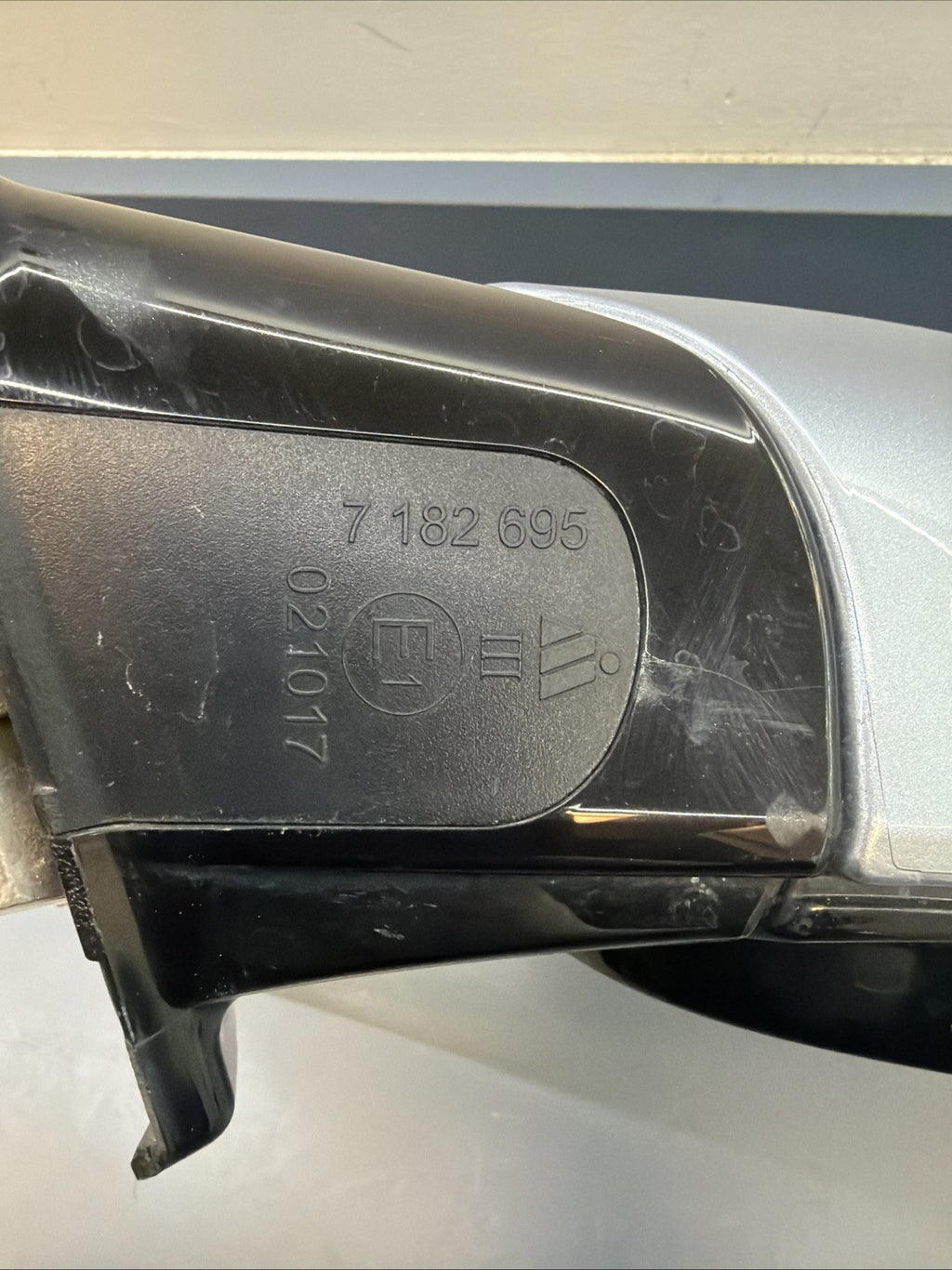 09-11 OEM BMW E90 E91 Sedan LCI Driver Side Mirror Assembly Heated 7182695 *READ