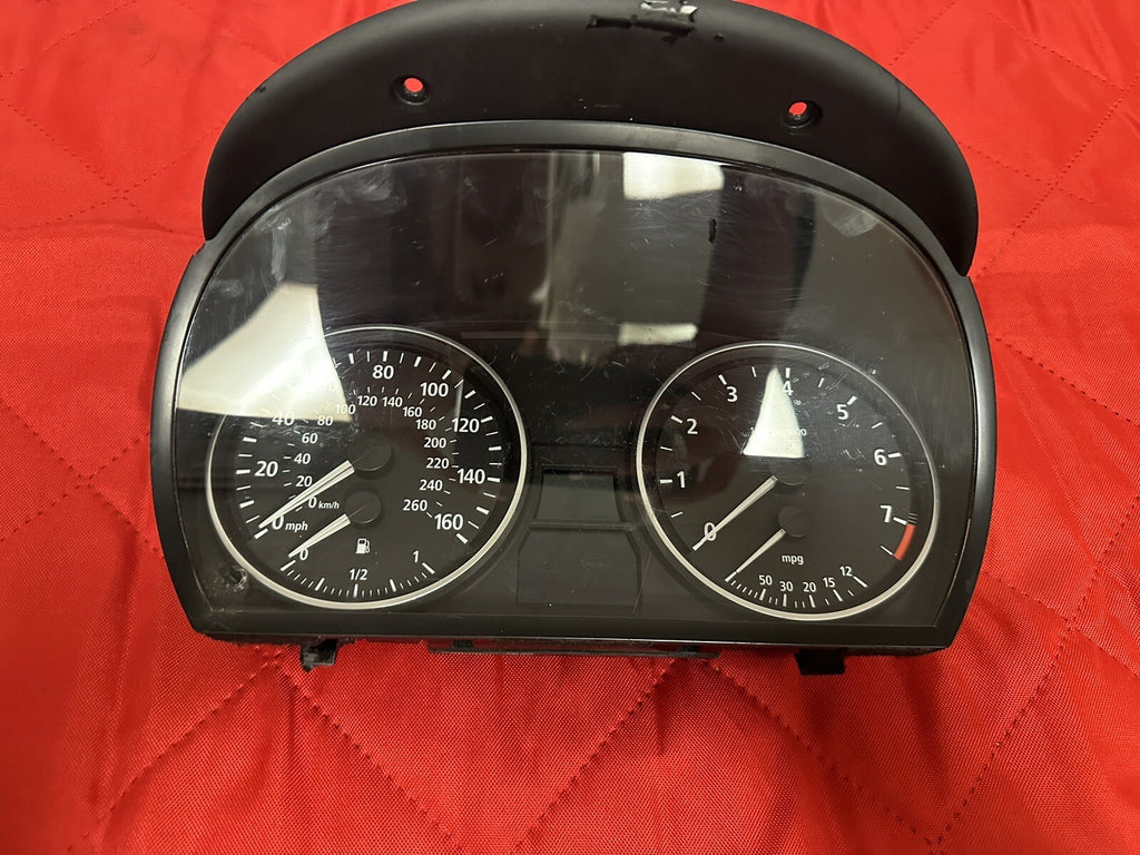 06-08 BMW 325I E90 E92 E93 SPEEDOMETER INSTRUMENT CLUSTER OEM 186K 9110213