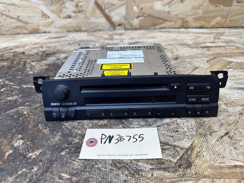 BMW E46 CENTER CONSOLE CD/RADIO STEREO RADIO PLAYER OEM BMW 6941505