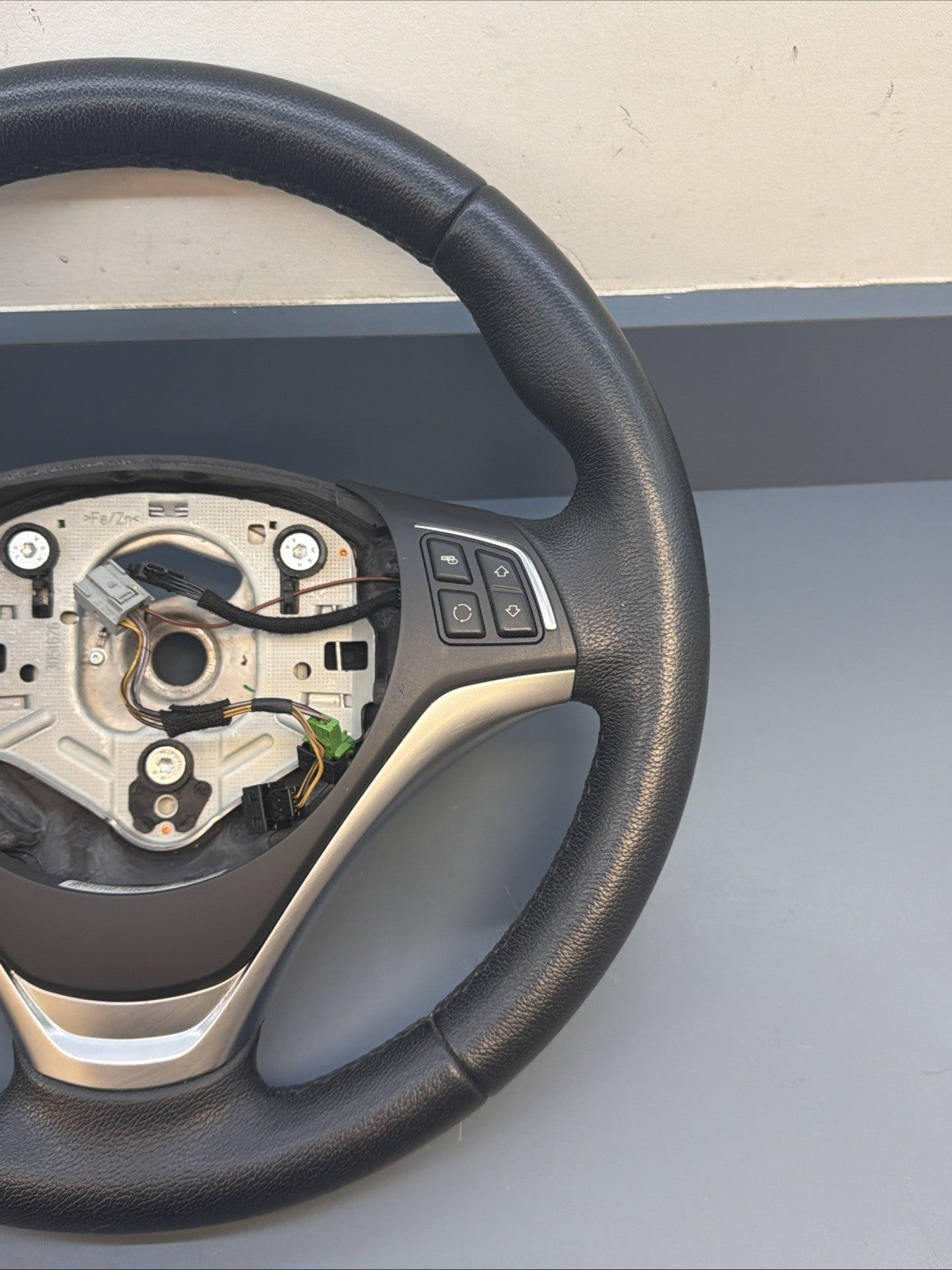 07-13 BMW X1 E84 Sport Steering Wheel Heated Leather W/O Paddles LCI OEM 6853133