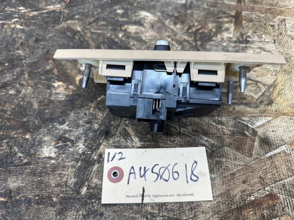 BMW 06-12 E90 HEADLIGHT FOG LIGHT CONTROL SWITCHES W TAN TRIM OEM 9169398