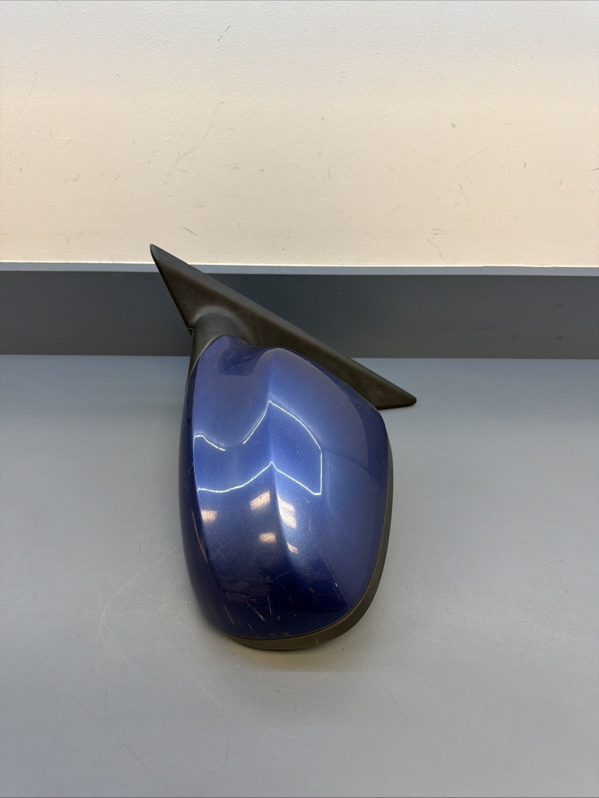2009–2011 BMW 335i E90 Front Driver Side Mirror OEM 7182695 BLUE