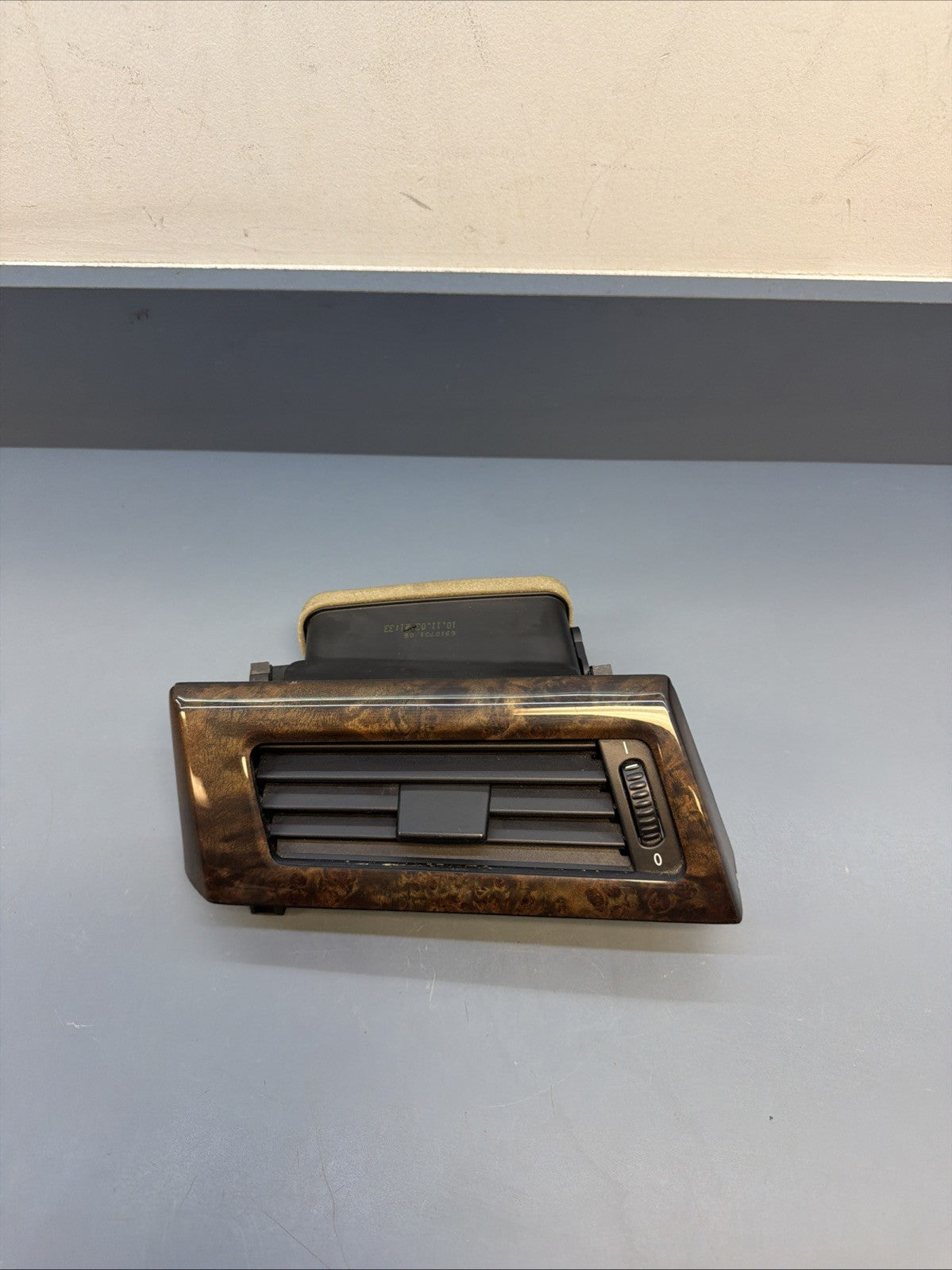 04-10 BMW E60 5 SERIES FRONT LEFT DRIVER SIDE DASH AC HEATER AIR VENT 6910731