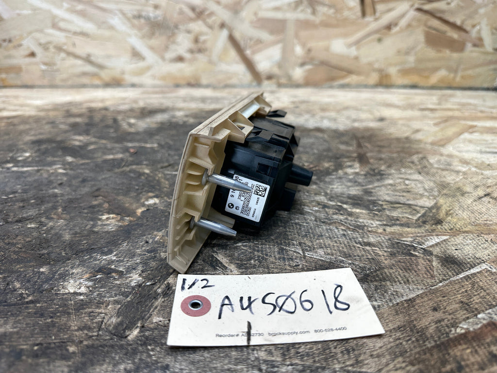 BMW 06-12 E90 HEADLIGHT FOG LIGHT CONTROL SWITCHES W TAN TRIM OEM 9169398