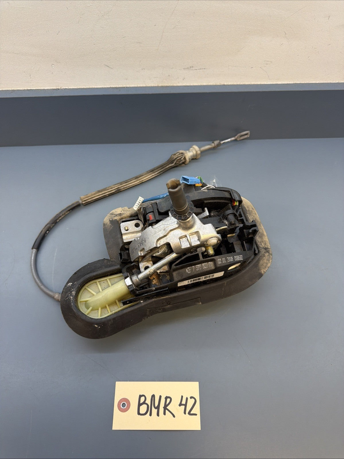 07-13 BMW E90 E91 E92 OEM AUTOMATIC TRANSMISSION GEAR SHIFTER W CABLE 7580923