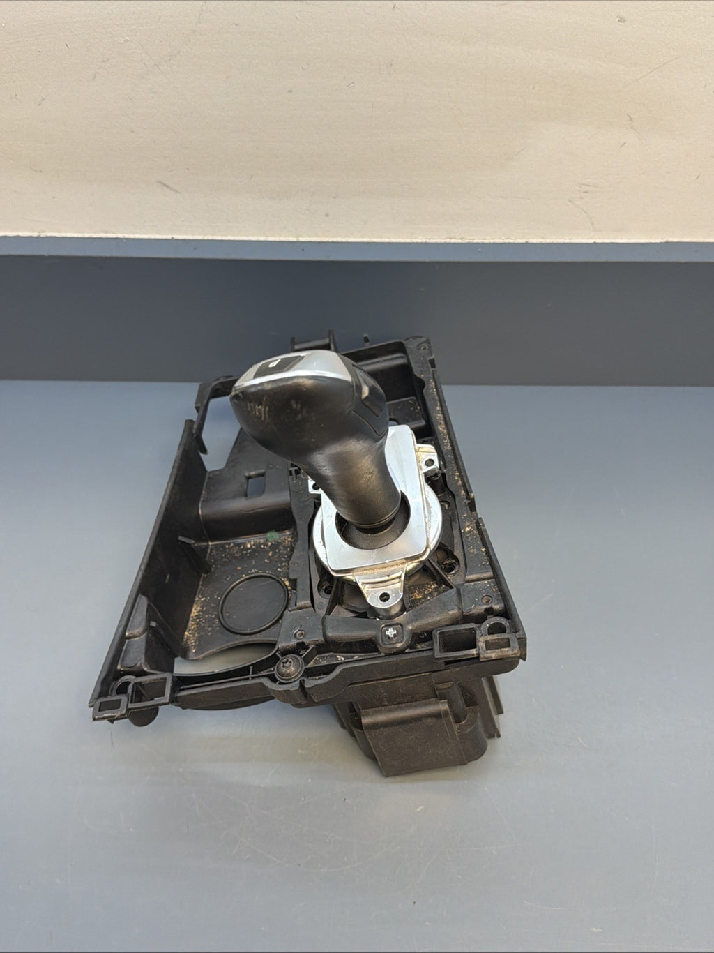 07-13 BMW X5 E70 Floor Gear Shifter Selector W/ Bezel 9164483 Oem