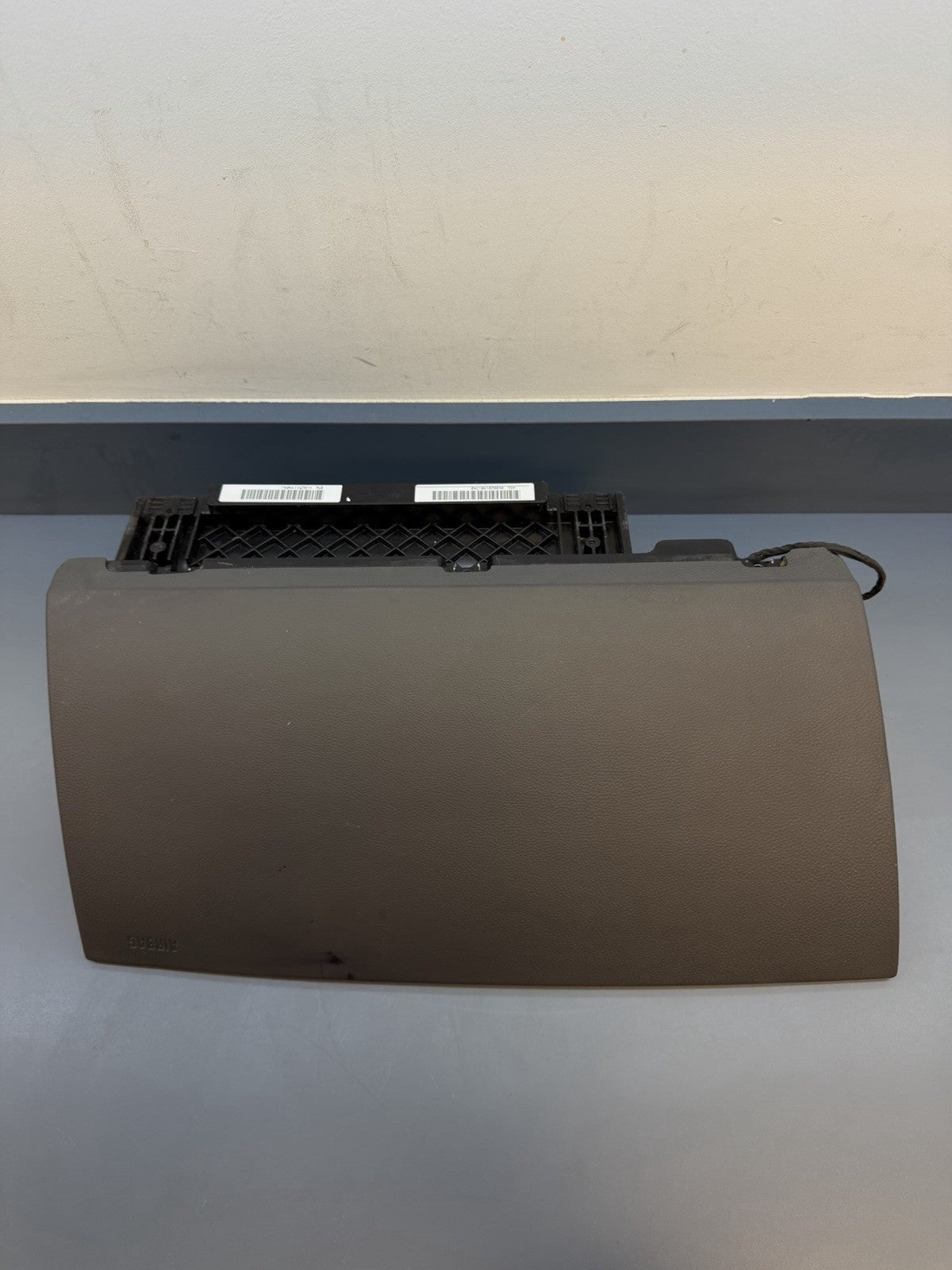 2006 - 2008 BMW 750Li Glove Box Storage Compartment KV825119909J, 6913362 OEM