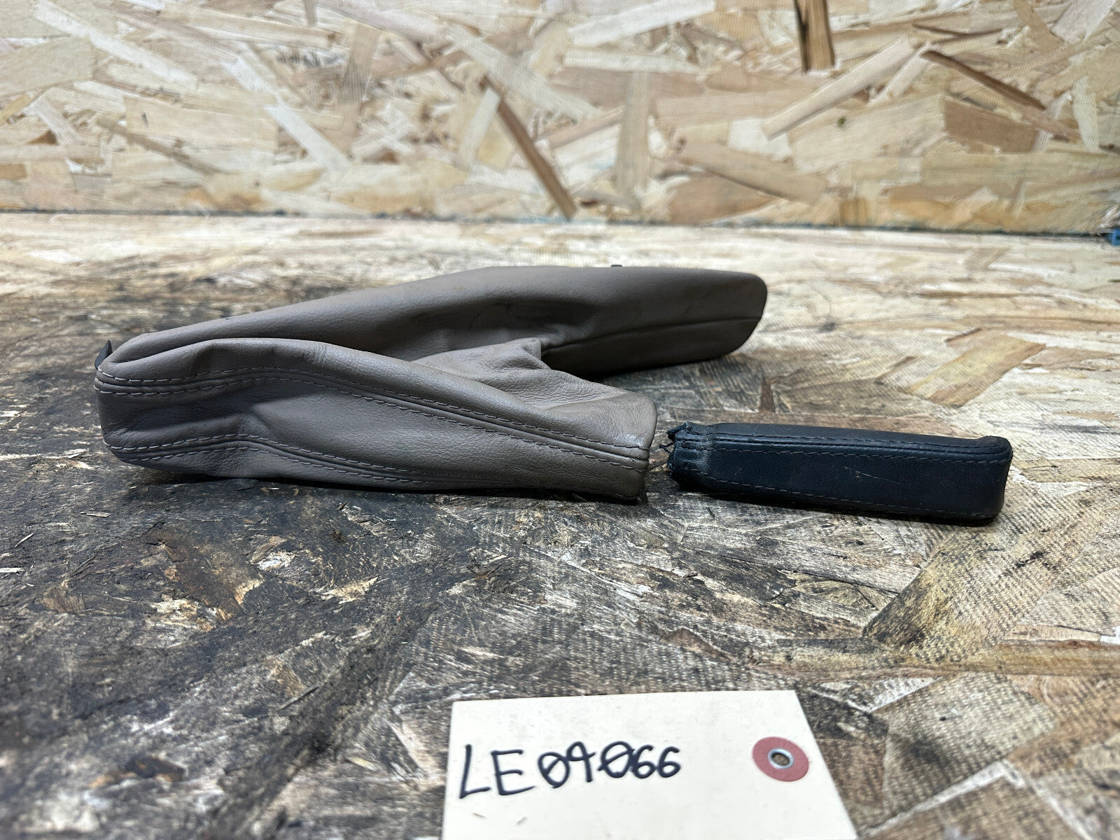 BMW 95-02 E36 E36/7 3 SERIES Z3 EMERGENCY/PARKING BRAKE BOOT+HANDEL BEIGE TRIM