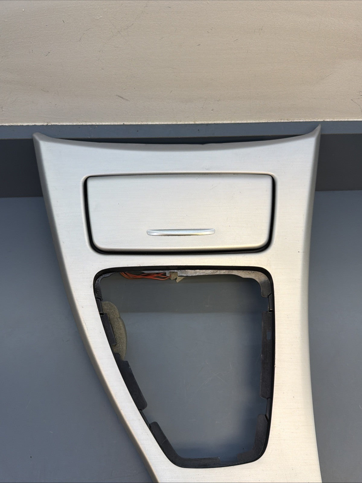 07-13 BMW E90 E92 328i 335i CENTER CONSOLE ALUMINUM TRIM OEM 7078571