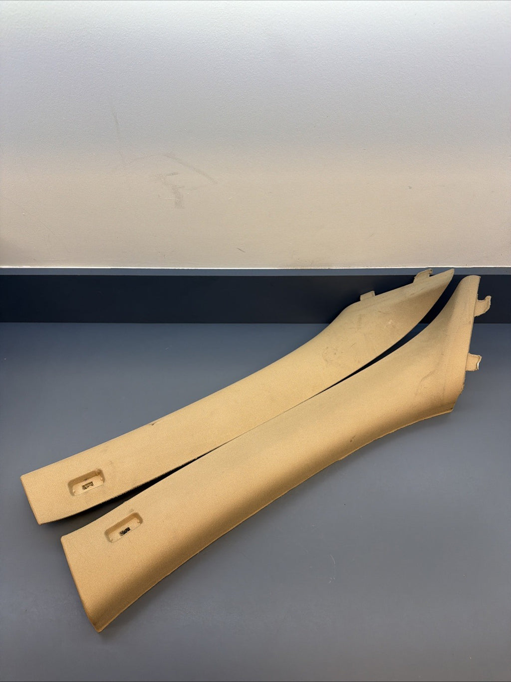 08 BMW E90 335xi Series 4dr Front Left & Right A Pillar Cloth Trim Cover 7058331
