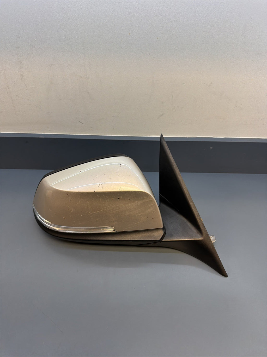 2012-2016 Bmw 328i 320i Right Passenger Side View Power Mirror E021185