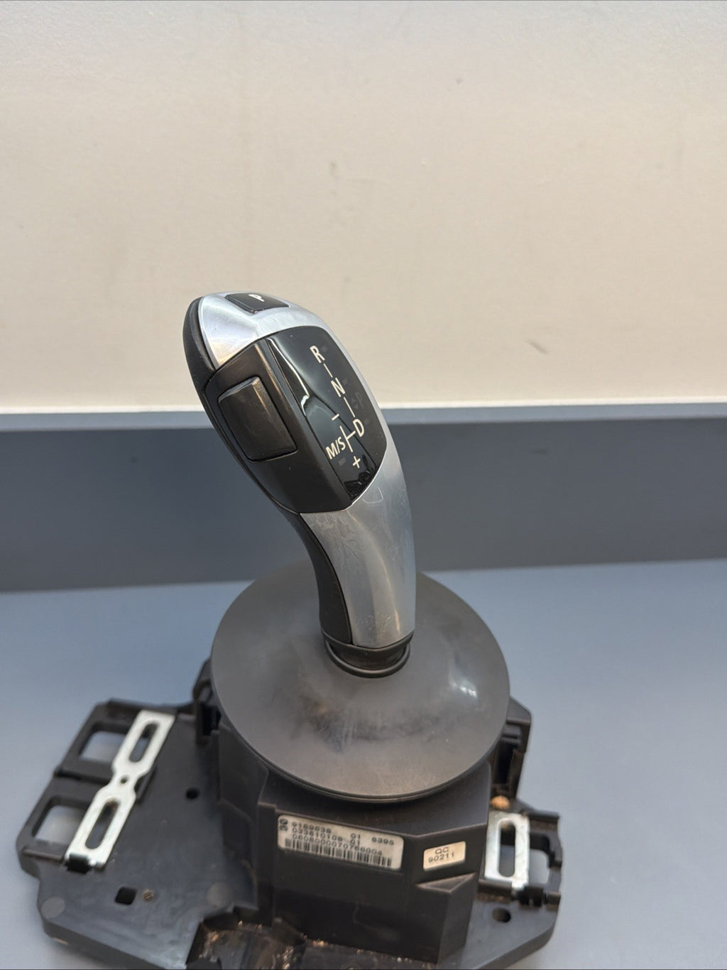 08-10 BMW 528I LCI AUTOMATIC GEAR LEVER FLOOR SHIFT SHIFTER BOX 9189638 OEM