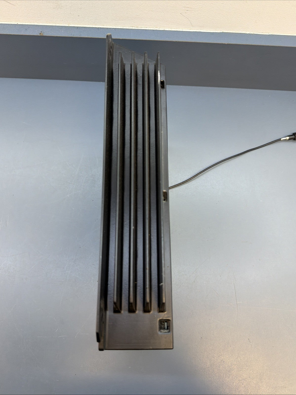 95/06 BMW E38 E39 X5 525I 750IL E53 DSP2 LEAR RADIO STEREO AUDIO AMP 6905119