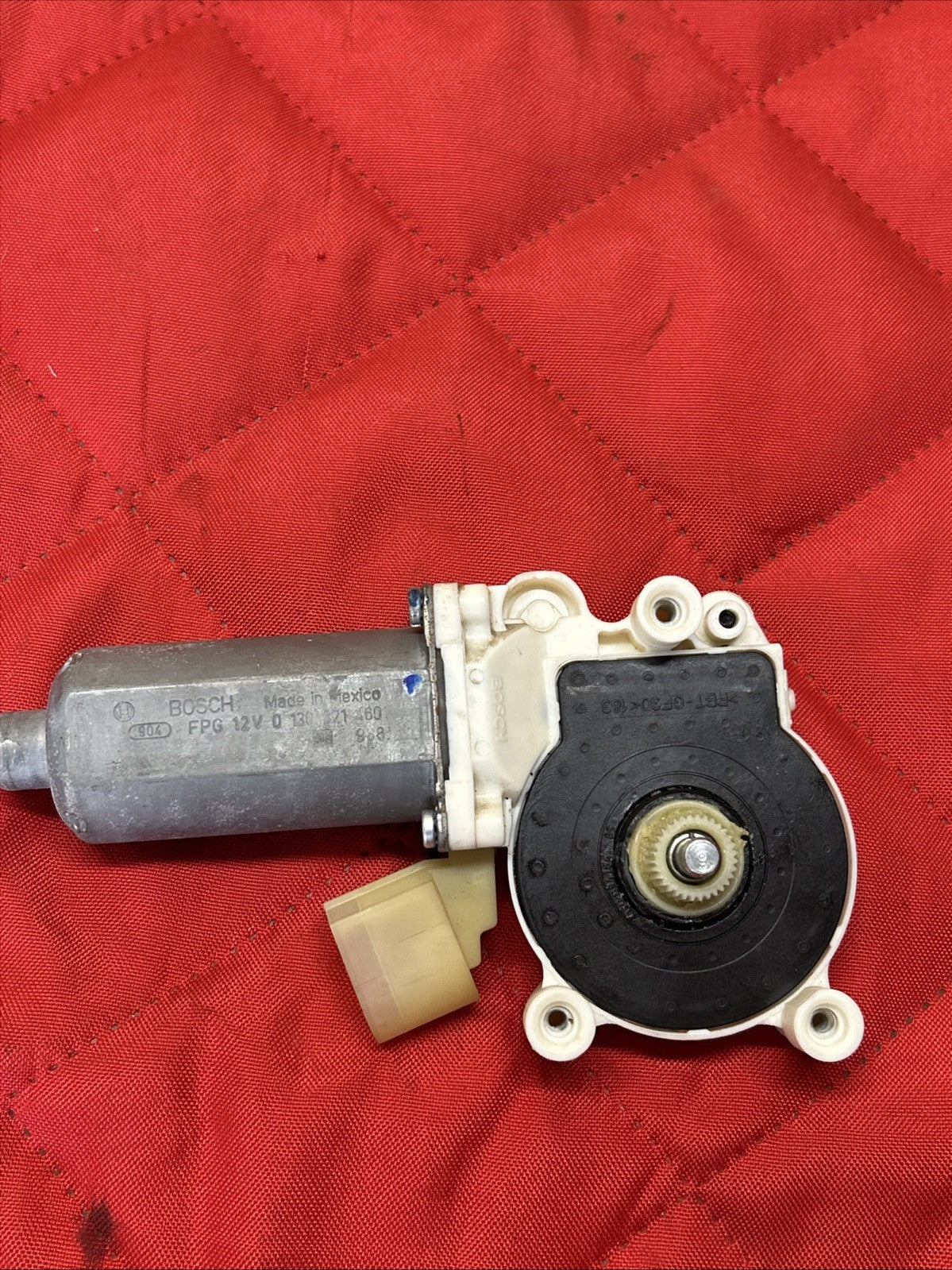 2007-2013 BMW X5 E70 FRONT OR REAR LEFT DOOR WINDOW MOTOR 6967261 OEM