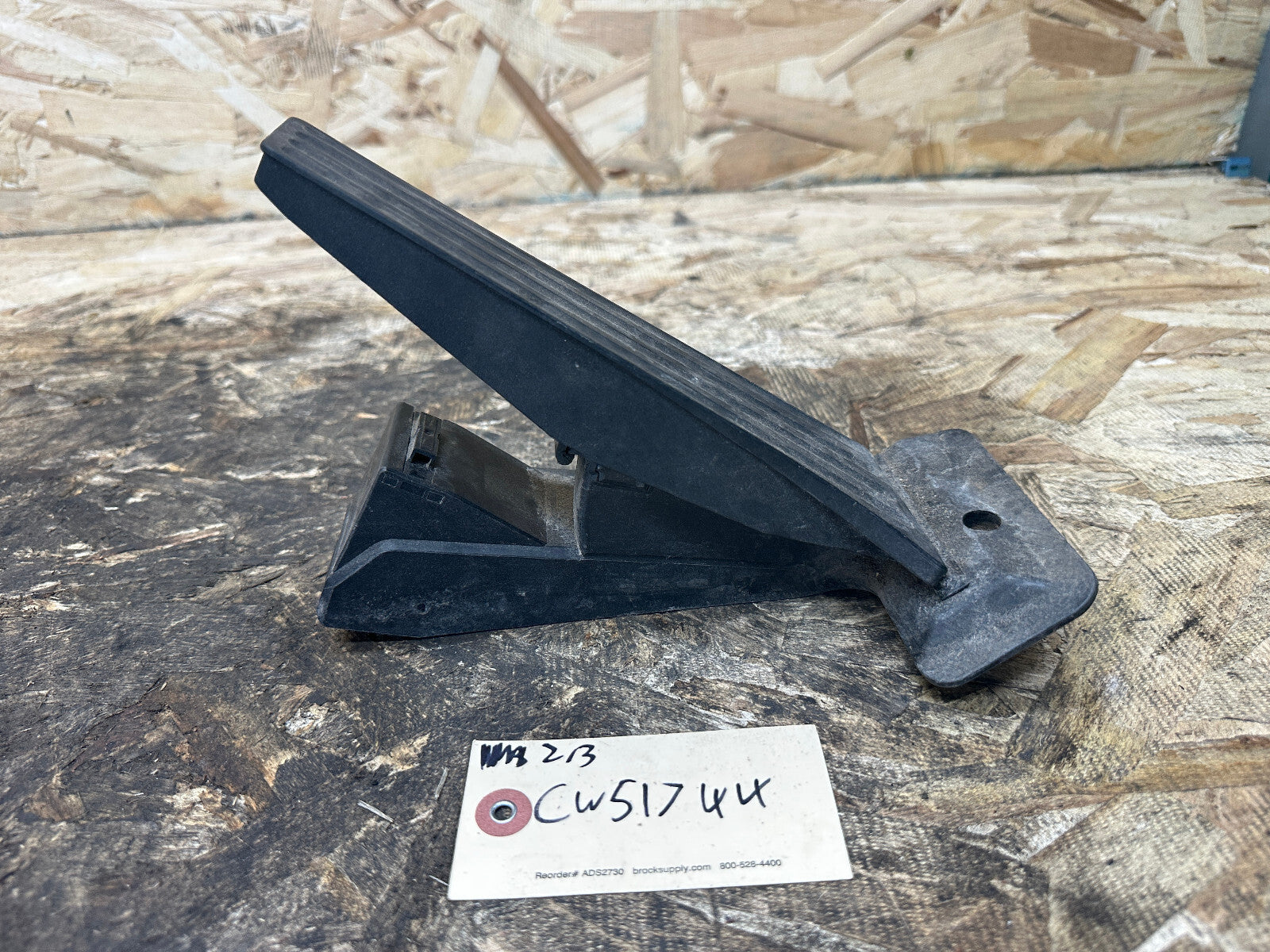 BMW 05-10 E60 E90 E63 3/5/6 SERIES MANUAL ACCELERATOR THROTTLE PEDAL 6788633