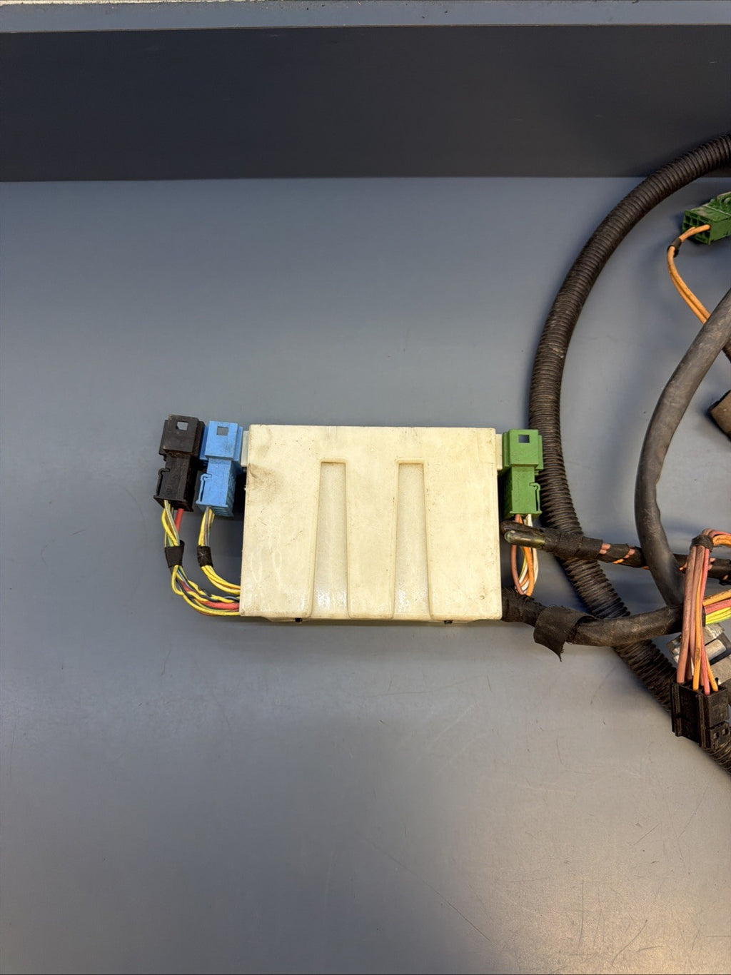 07-10 BMW 335I N54 E90 E92 AT Auto Transmission Engine Wire Harness 7566513