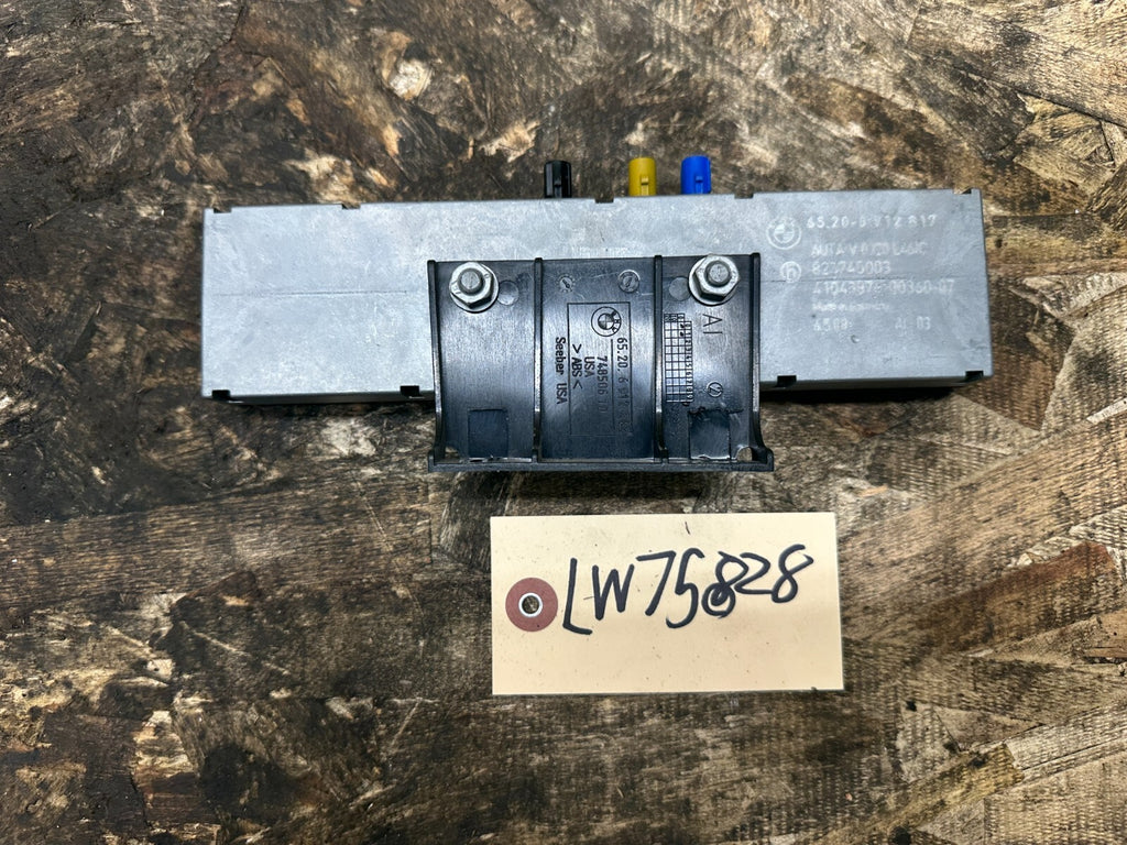 BMW 2002-2008 E85 E86 Z4 DIVERSITY ANTENNA AMPLIFIER MODULE OEM 6912817