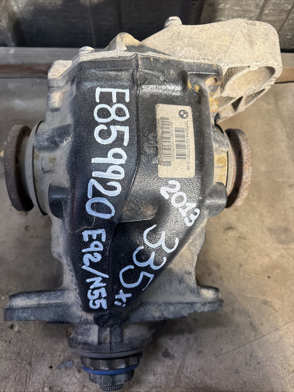 07-13 BMW E88 E90 E92 E93 135 335 Rear Axle Drive Differential Carrier 3.46