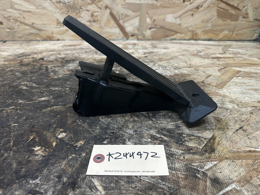 BMW 2010-2019 F30 F25 F32 THROTTLE GAS ACCELERATION PEDAL OEM 6853175