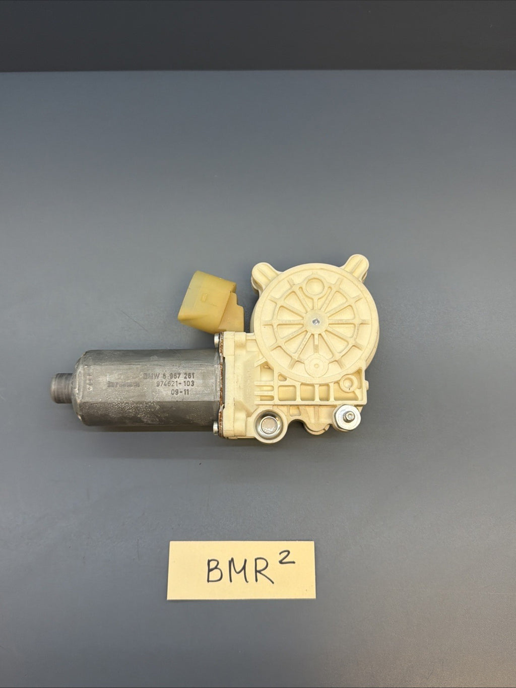 2007-2013 BMW X5 E70 FRONT OR REAR LEFT DOOR WINDOW MOTOR 6967261 OEM