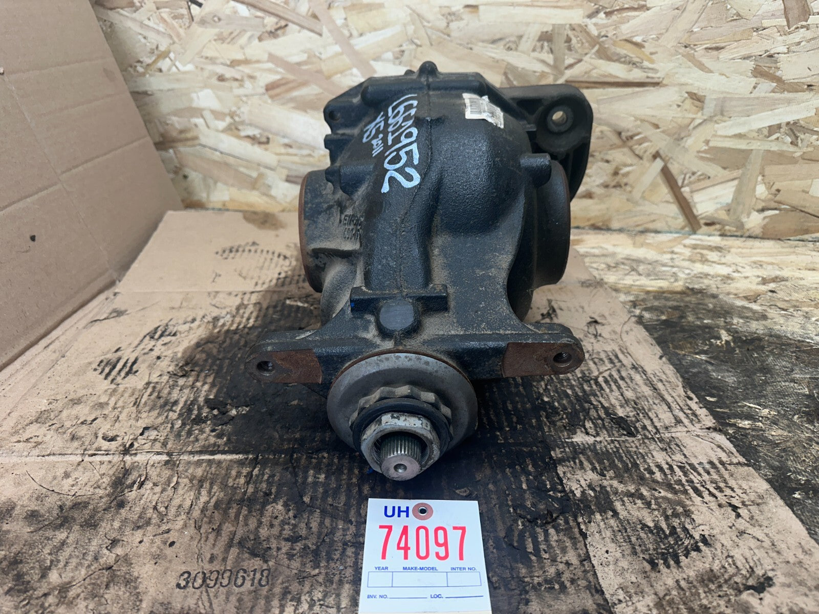 BMW E70 X5 REAR DIFFERENTIAL FINAL 3.64 DRIVE OEM 7552523 33107552523