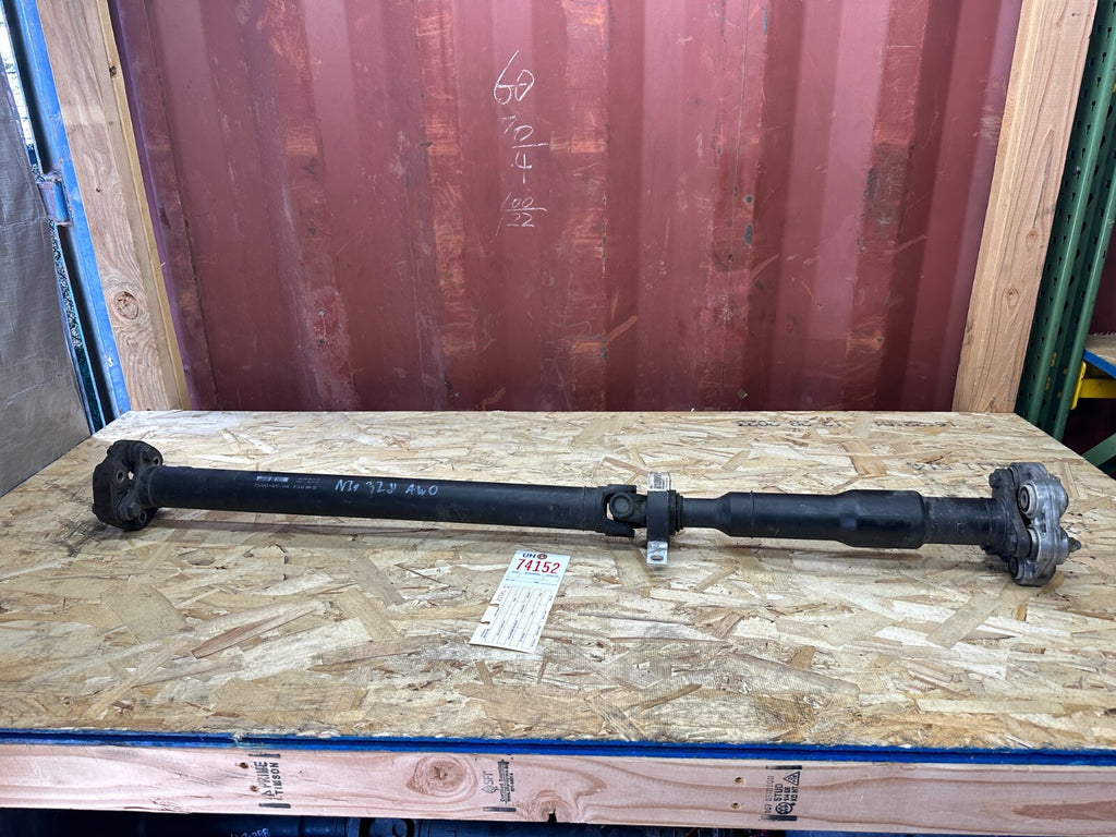 OEM BMW REAR DRIVESHAFT FITS AUTO 11-19 F3X 318 320 328 420 7600185