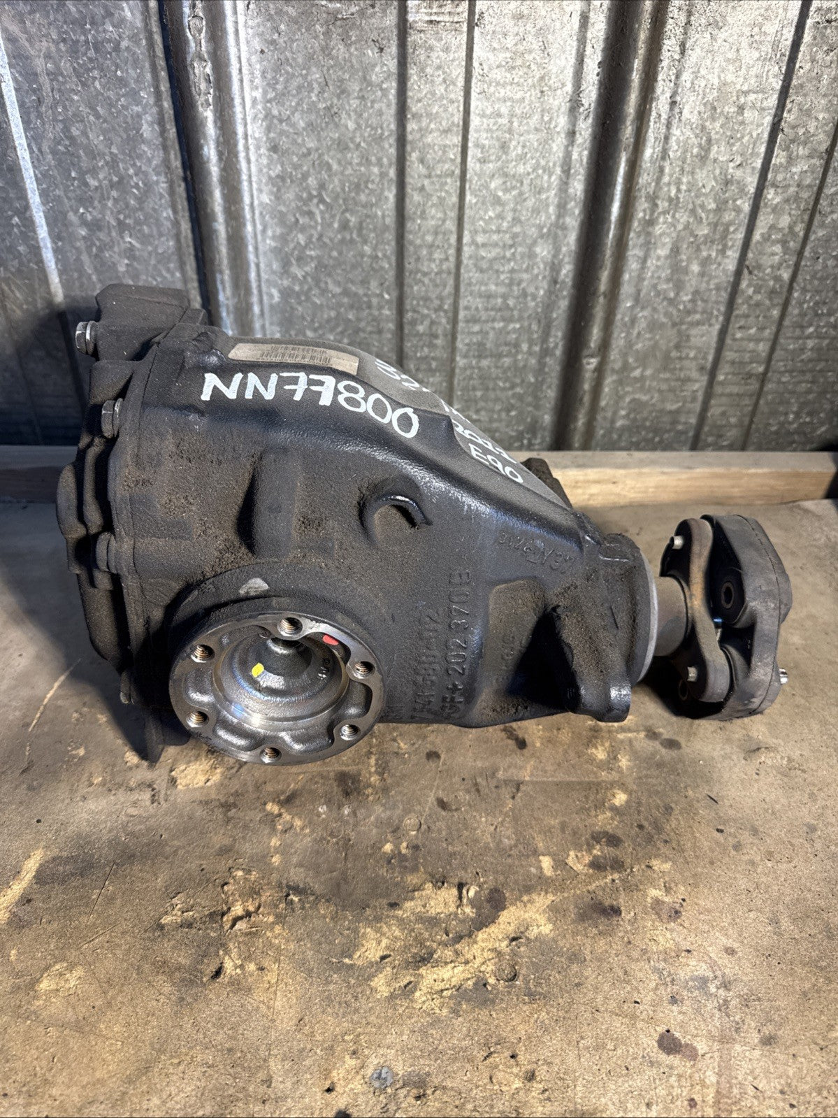 BMW REAR DIFFERENTIAL E90 SERIES 328Xi AUTOMATIC FINAL DRIVE 3.91 7620976