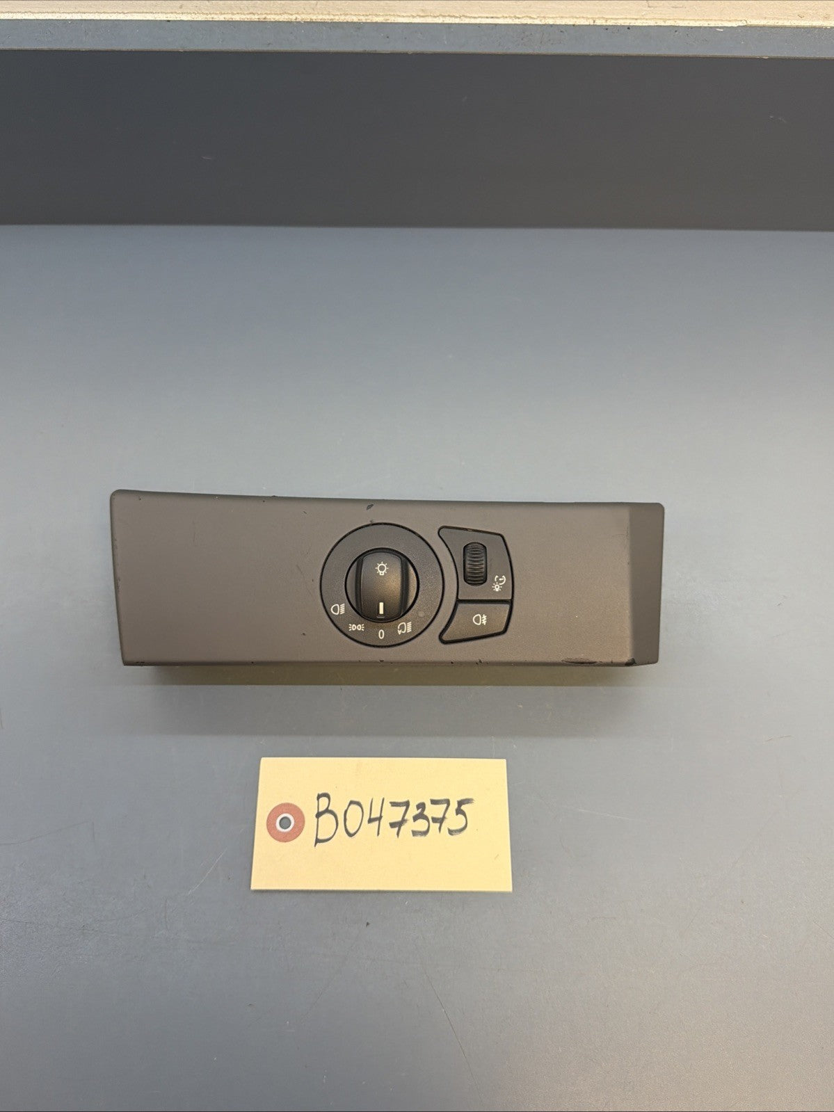 04-07 BMW E60 E61 5 SERIES HEADLIGHT FOG LAMP DIMMER SWITCH CONTROL OEM 6925261
