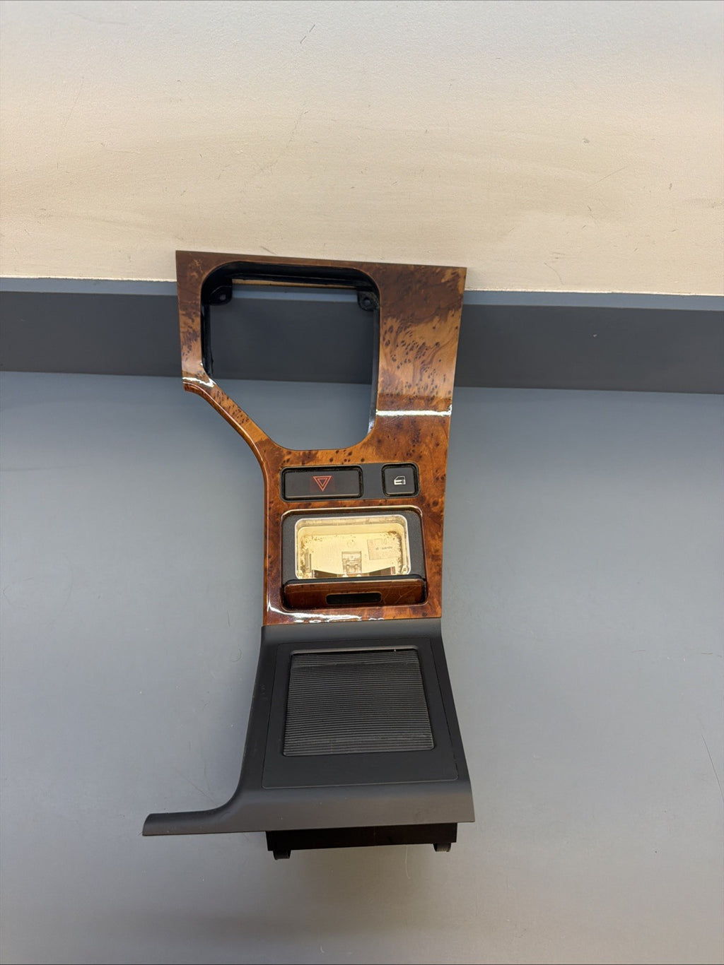 97-03 BMW E39 525 528 530 540 M5 FRONT CENTER CONSOLE SHIFTER WOOD PANEL 8196977