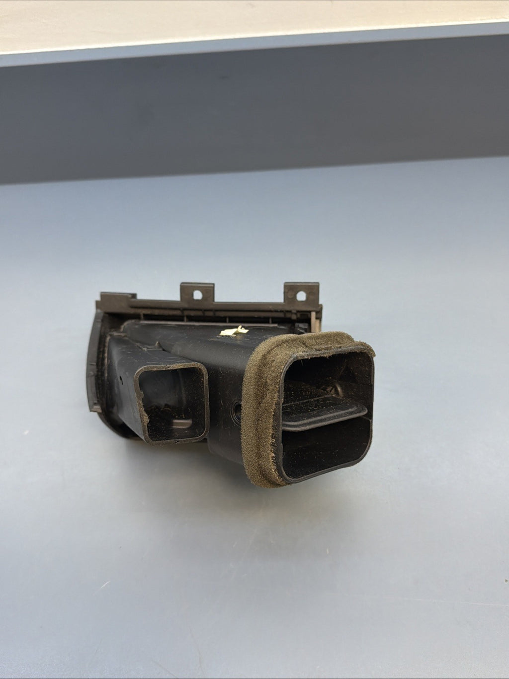 99-06 BMW E46 3 Series Front Left Dashboard Air Vent Passenger 8361897