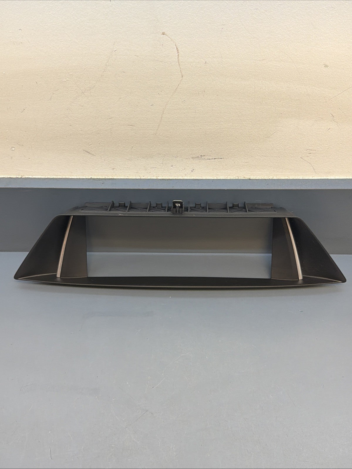 2013-15 BMW E84 Center Display Screen 8.8" Trim Bezel OEM 9257640