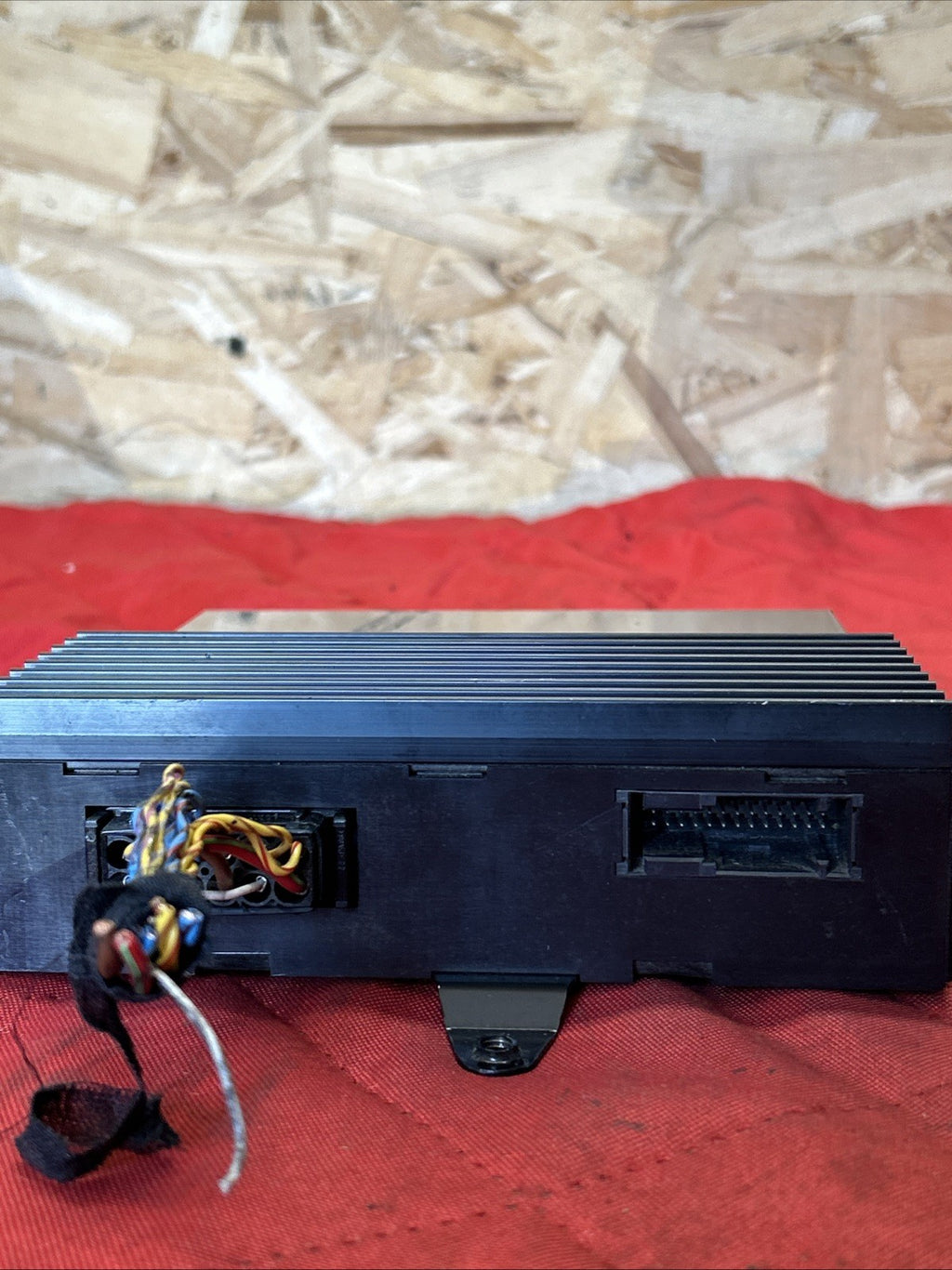 1997-2003 BMW 5 SERIES ALPINE AUDIO AMPLIFIER CONTROL MODULE 8371025