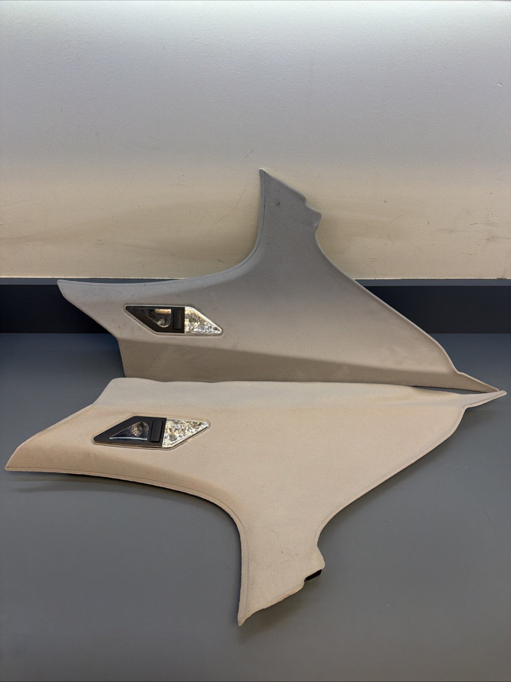 99-06 BMW E46 SEDAN Left & Right Rear C Pillar Trim Panel 8220243 8220244 GRAY