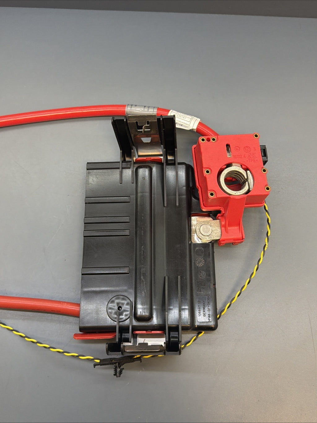12-15 BMW X1 E84 Battery Power Distribution Junction Box OEM W CABLE 6942912