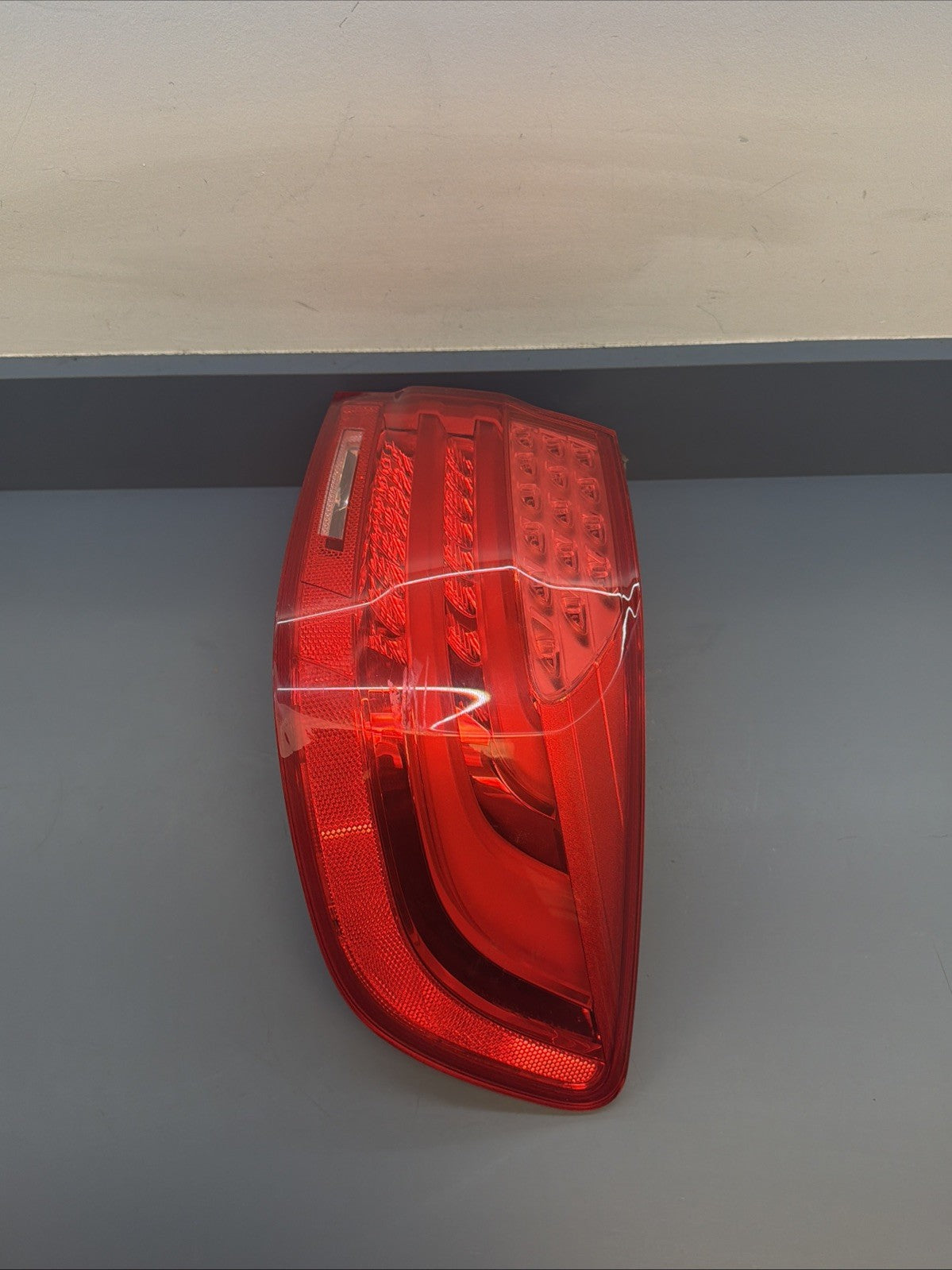 11-13 BMW E92 328i 335i Rear Right Outer Taillight Tail Light Lamp OEM 7251960