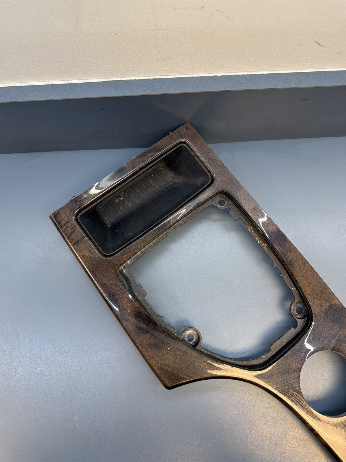 08-10 BMW E60 E61 5-SERIES FRONT CENTER CONSOLE SHIFTER TRIM COVER 6974721 OEM