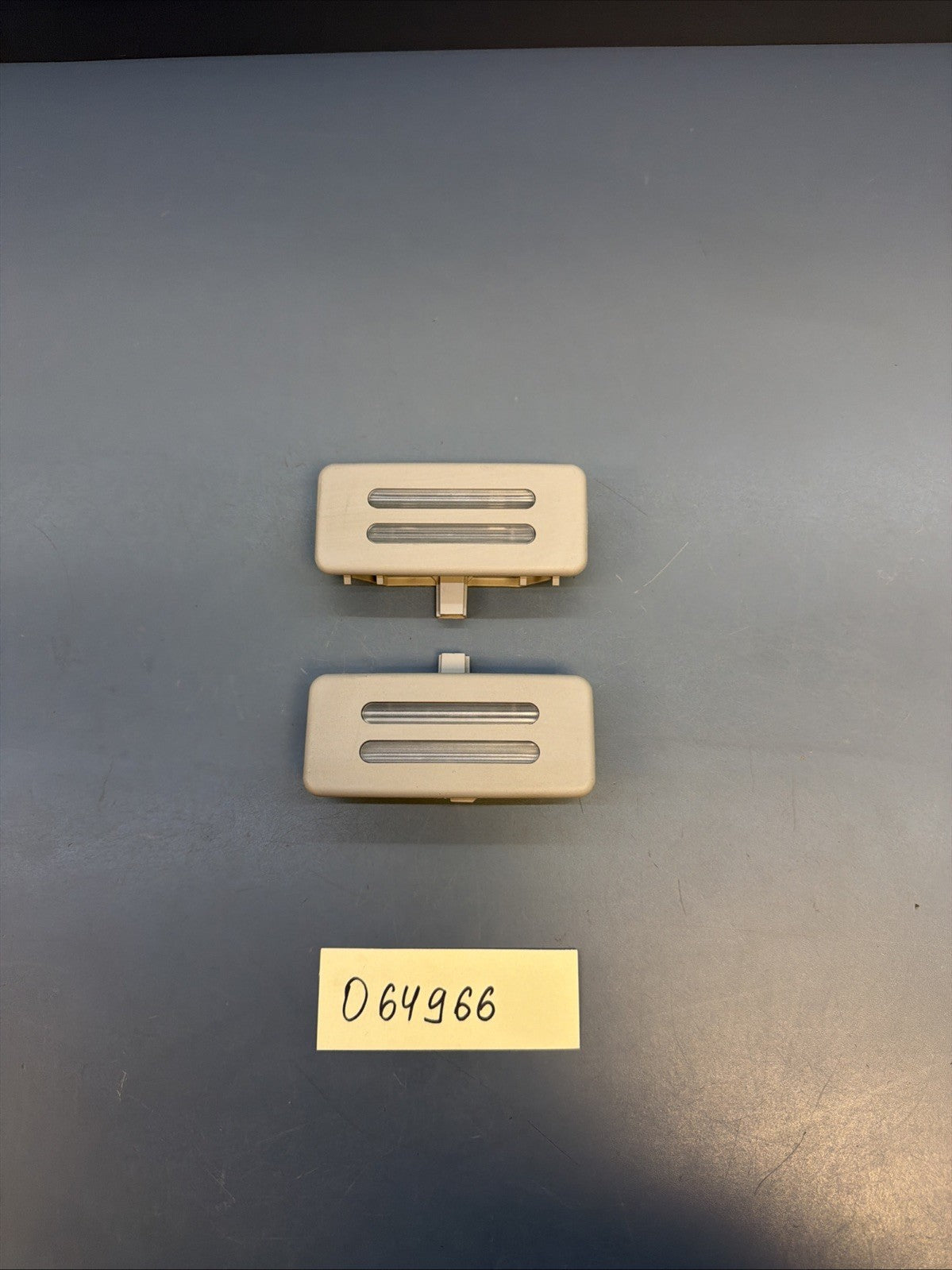 Mirror Light BMW E60 E61 Sun Visor Light 6920187 Interior Light Gray 6920187