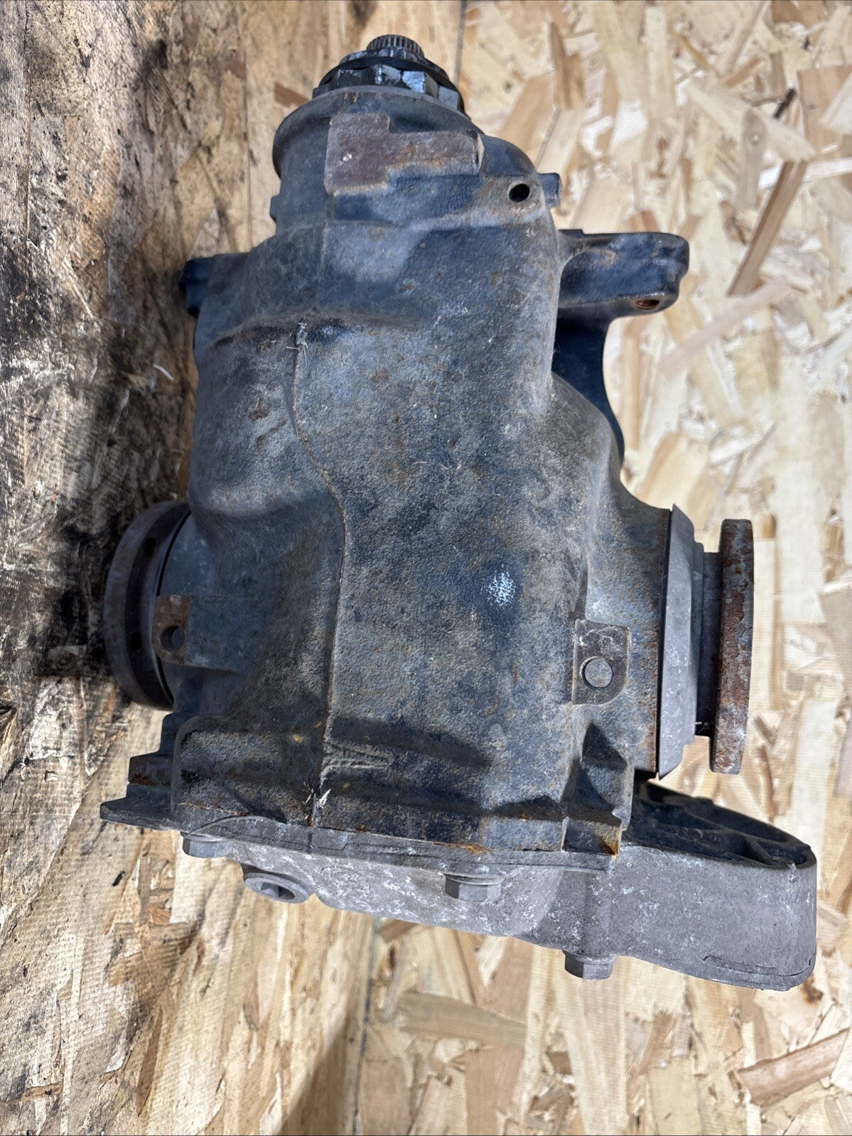 BMWE90 335 REAR DIFFERENTIAL E82 E90 E92 3.46 FINAL DRIVE 7572054