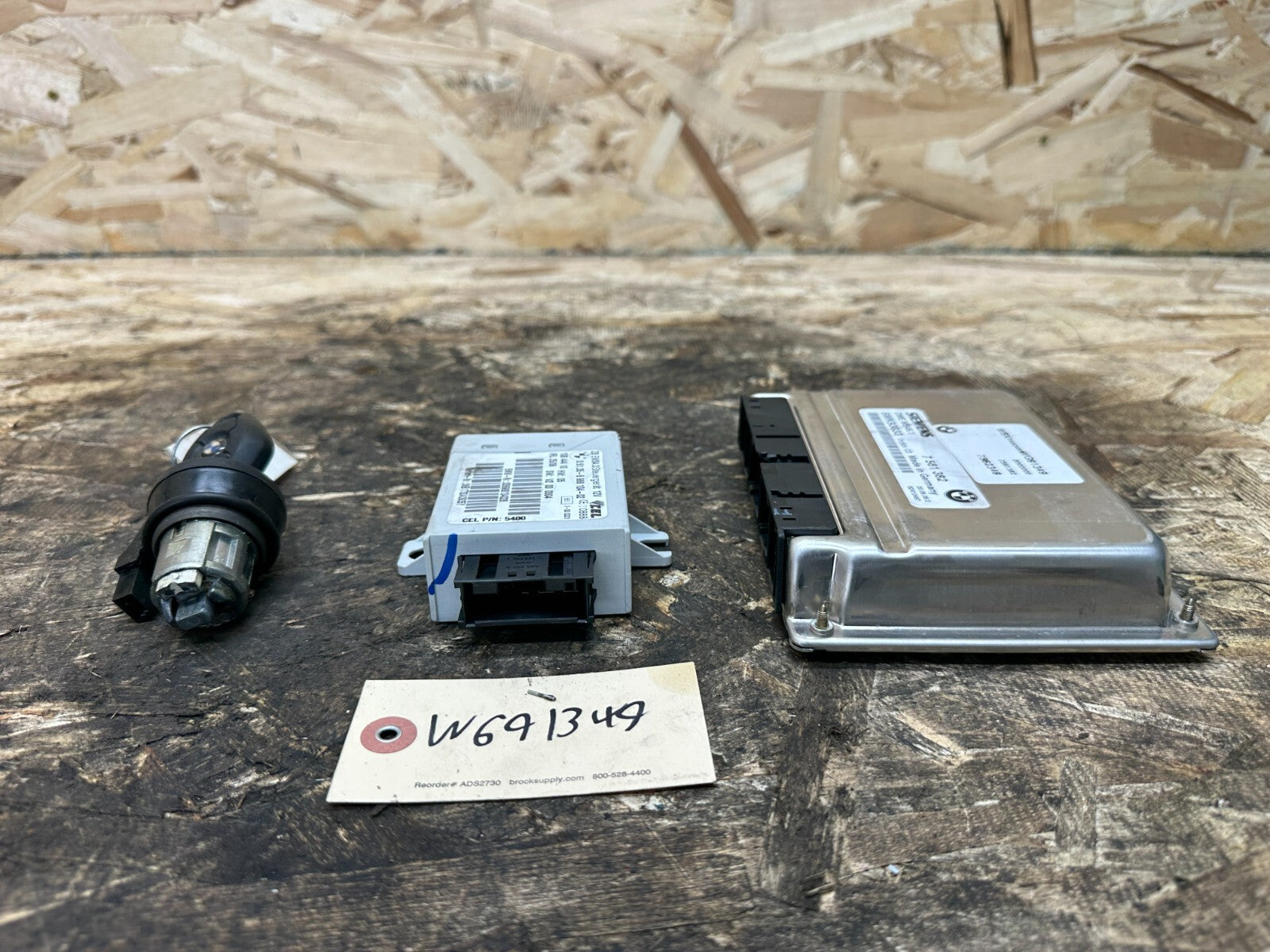 BMW 2003-2006 E83 ECU+CAS(IMMOBILIZER)+KEY MS45.1 SET OEM 6988104+7561382