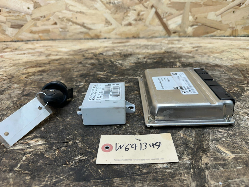 BMW 2003-2006 E83 ECU+CAS(IMMOBILIZER)+KEY MS45.1 SET OEM 6988104+7561382