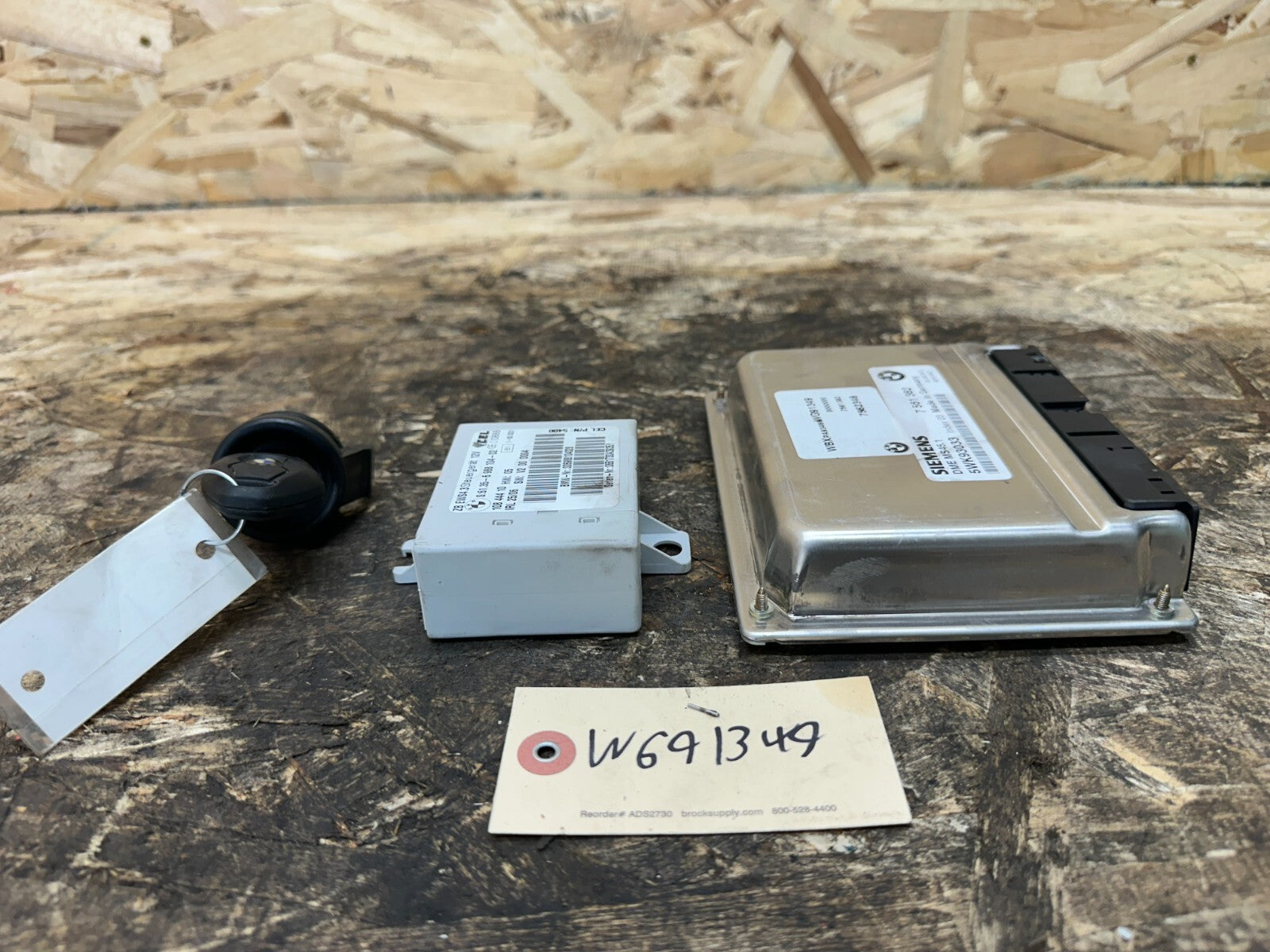 BMW 2003-2006 E83 ECU+CAS(IMMOBILIZER)+KEY MS45.1 SET OEM 6988104+7561382