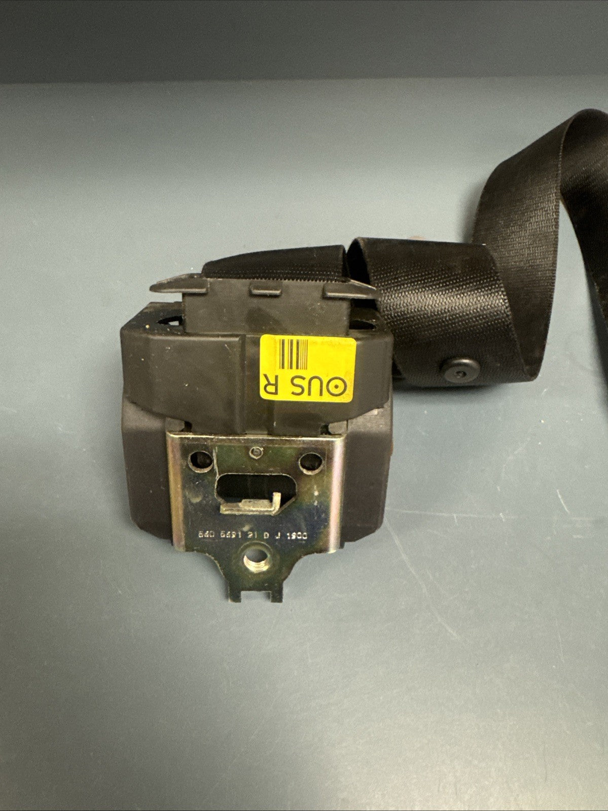 99-00 BMW 323I E46 FRONT RIGHT PASSENGER SEAT BELT RETRACTOR 566244801