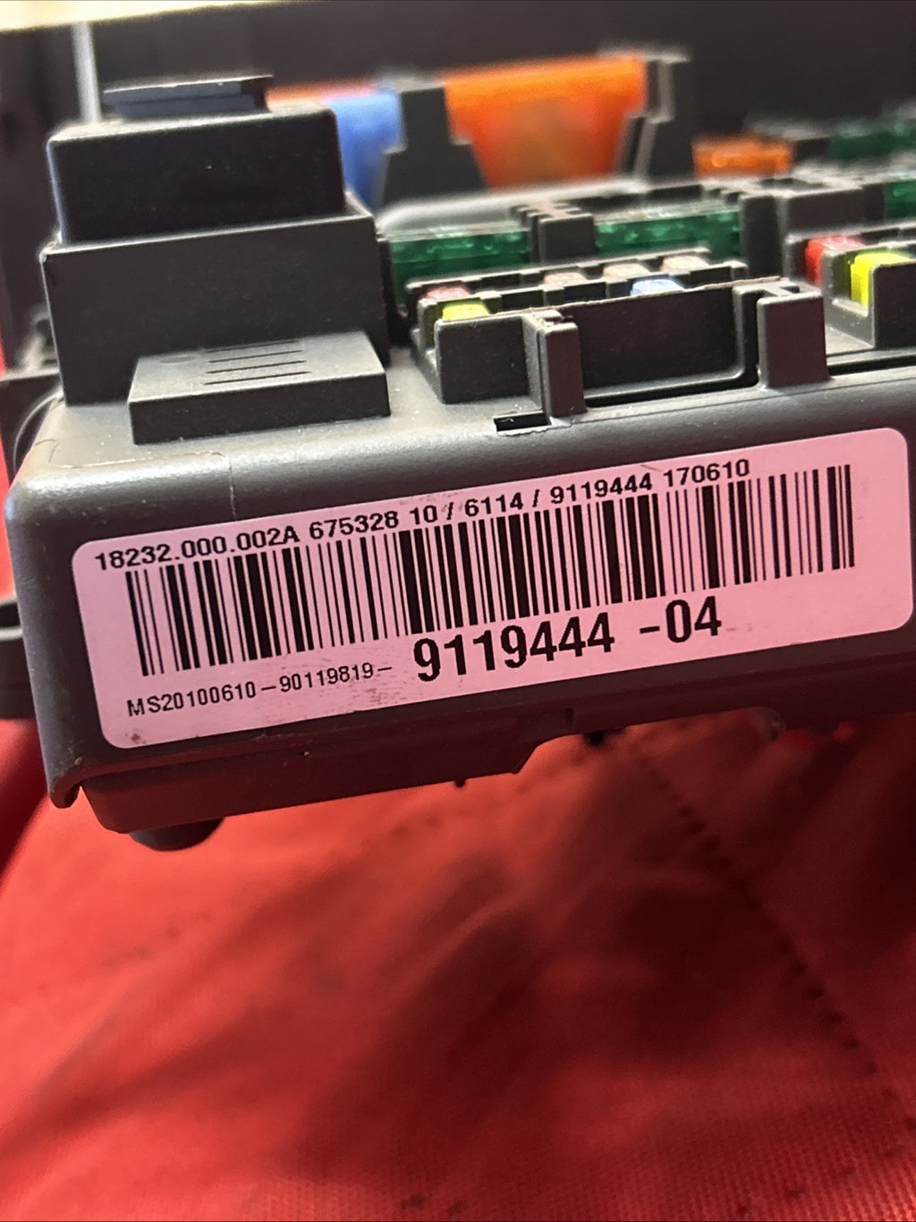 BMW 1 3 X1 Series E90 E91 E84 E87 Fuse Box Front Power Distribution 9119444