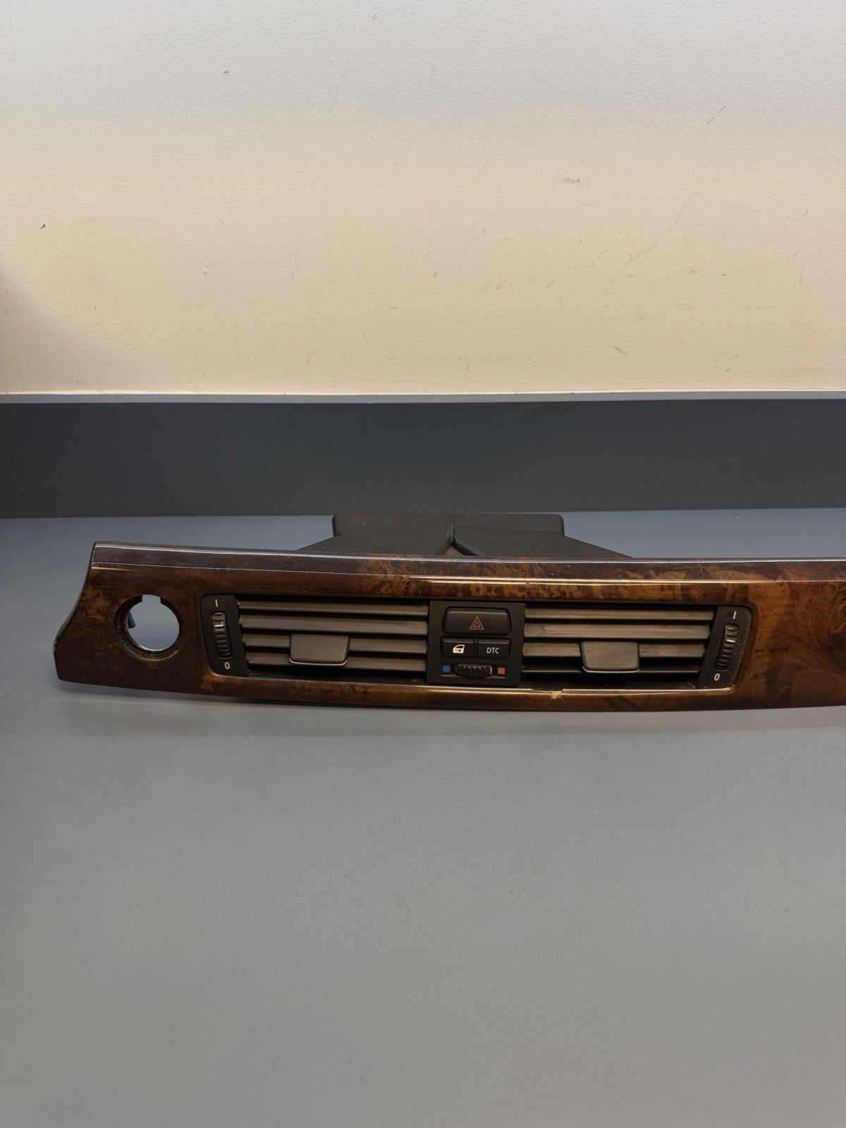 06-11 BMW E90 328i 335i Dash Board Trim Panel Front Upper Center 7132851 OEM
